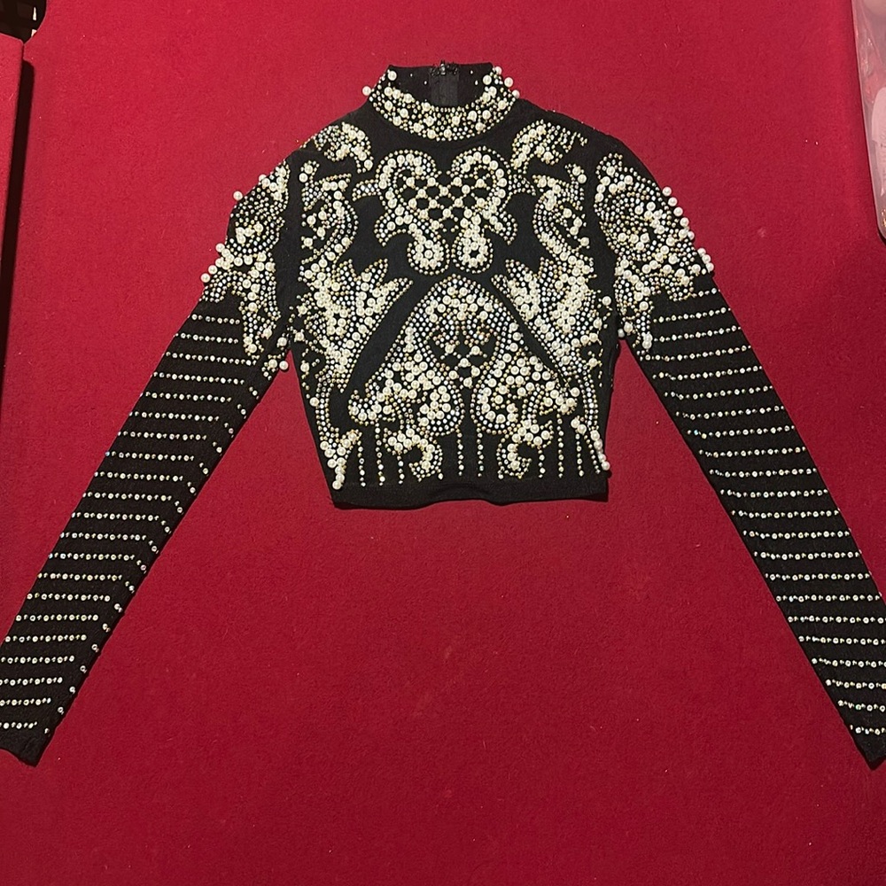 Fashion Nova turtle neck crop top